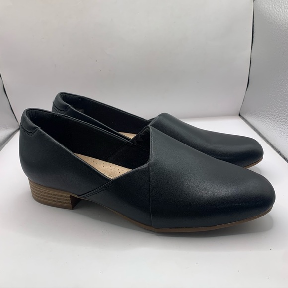 Clarks Shoes - Clarks Women's Juliet Palm black soft leather loafer size 7.5M